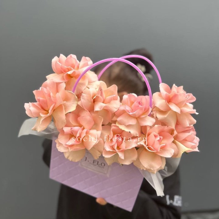 Сумочка с розами "Cute" в Краснодаре