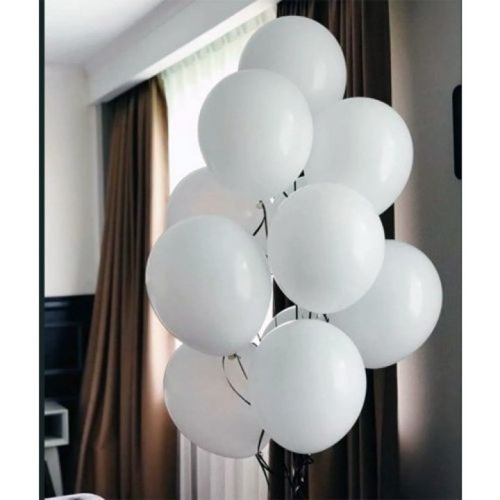 Фонтан шаров "Облако" в Краснодаре