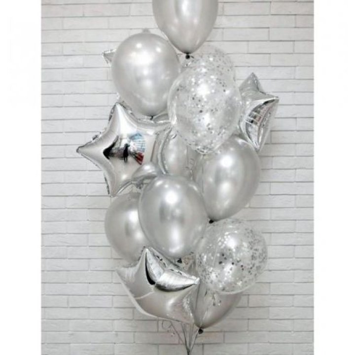 Фонтан шаров "Silver moon" в Краснодаре