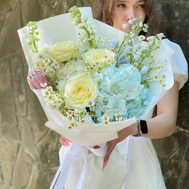 Дизайнерский букет №27 в Краснодаре