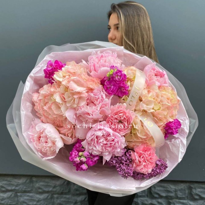  Букет "Flower Symphony" в Краснодаре