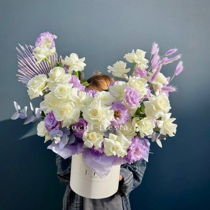 Цветочный бокс Isabel в Краснодаре