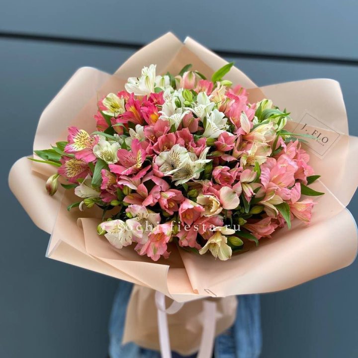 Букет альстромерий Wonder в Краснодаре