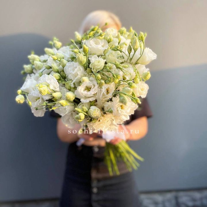 Букет эустом под ленту  в Краснодаре