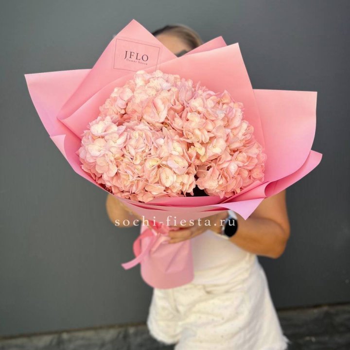 Букет гортензий "Creams" в Краснодаре