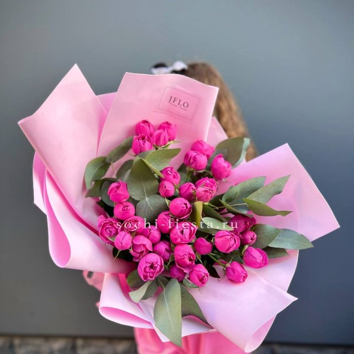 Пионовидные розы Bubbles в Краснодаре