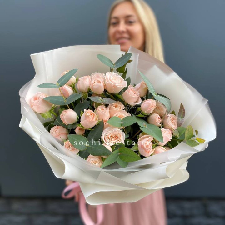 Букет кустовых роз "FRESH" в Краснодаре