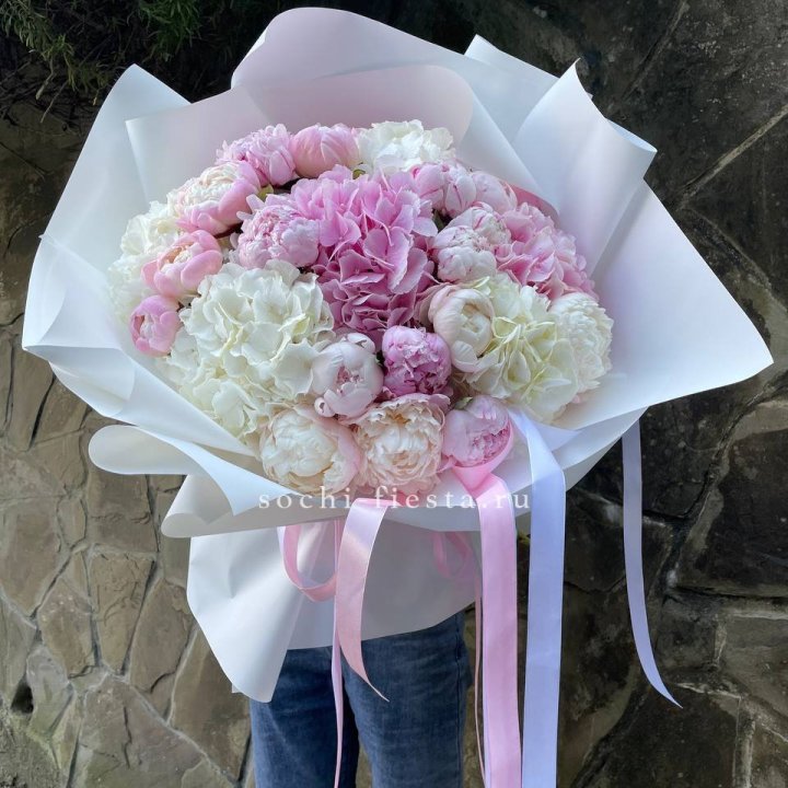 Букет "Пионы & Гортензии" в Краснодаре