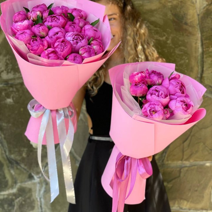 Букет ярких пионов - количество на выбор в Краснодаре
