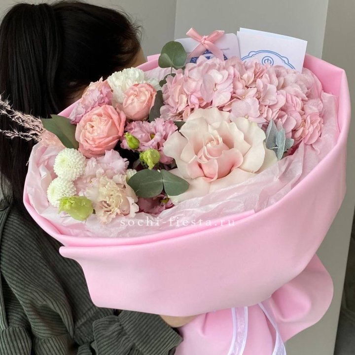 Авторский букет "Pinky" в Краснодаре