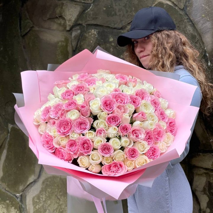 101 роза Mixberry в Краснодаре