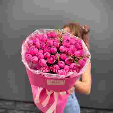 Кустовые розы букет Pink Мисти Баблс в Краснодаре